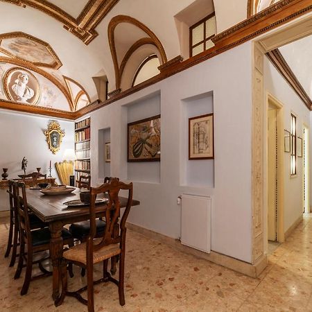 Pantheon Apartment - L'Angolo Nascosto Dei Quadri Rom Exterior foto